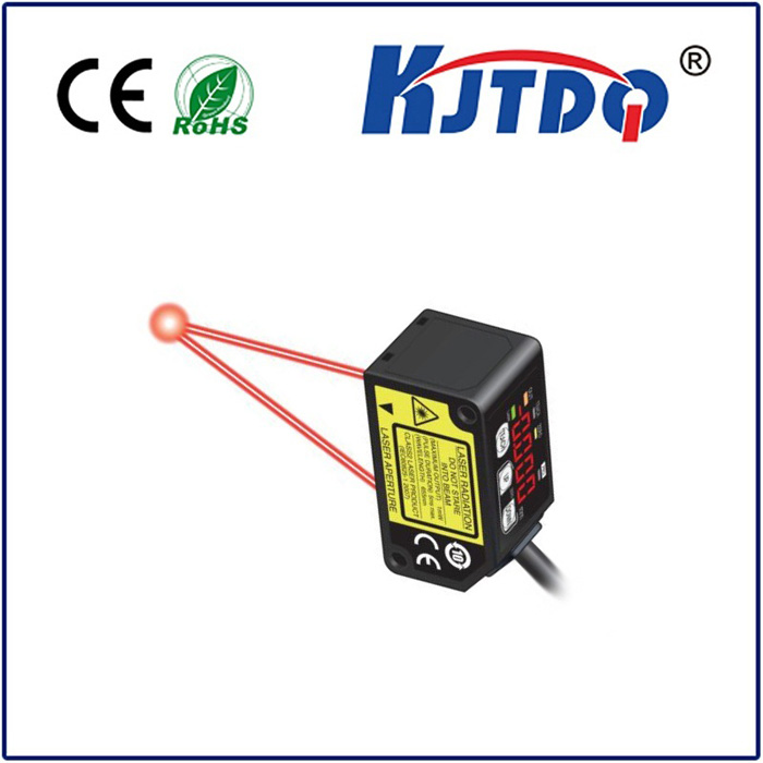 High-precision laser displacement sensor